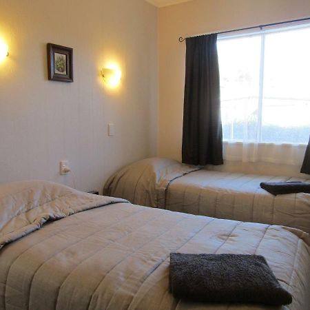 Beachside Sunnyvale Motel Picton Exterior foto