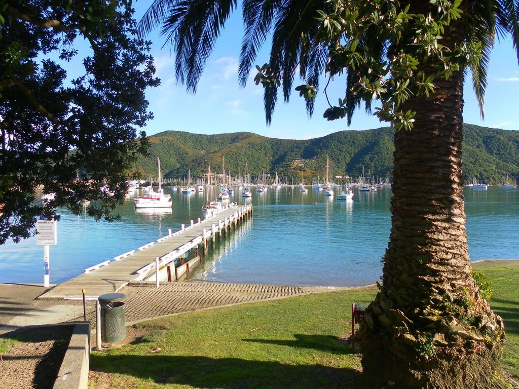 Beachside Sunnyvale Motel Picton Exterior foto