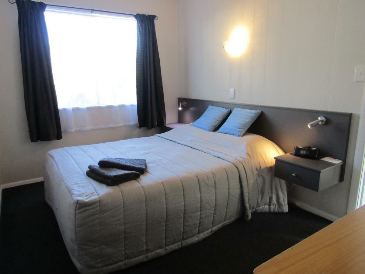 Beachside Sunnyvale Motel Picton Exterior foto